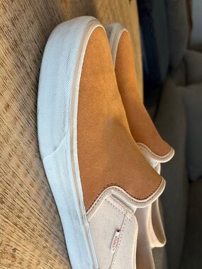 Van’s Asher Platform Slip On in peach